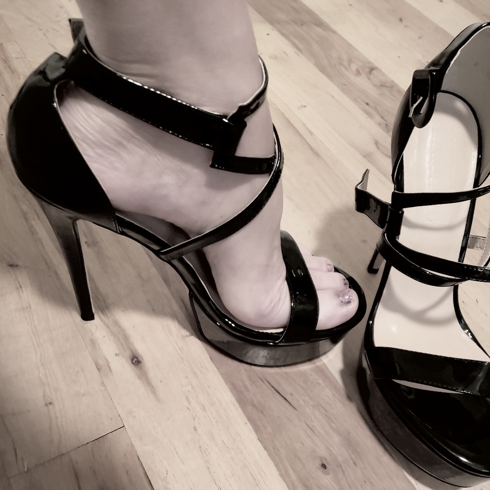 Elegant Black Strappy Heels